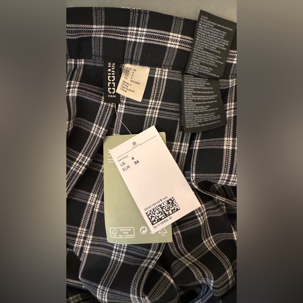 Plaid Black and White Women's Skirt - Picture 7 of 7